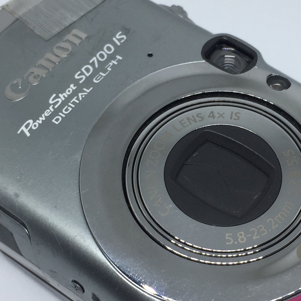 Canon camera - Picture 2 of 3